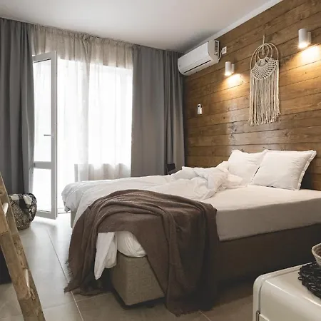 La - Saint 4* سفيتي فلاس